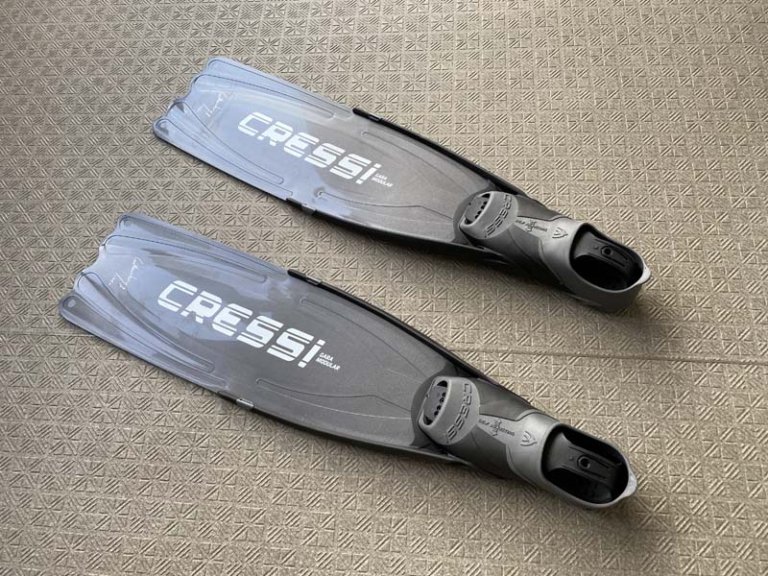 凄く貴重‼️CRESSIクレッシーのフィン‼️ CRESSI GARA MODULAR NERY フィンのレビュー│MEMO TANK | メモタンク
